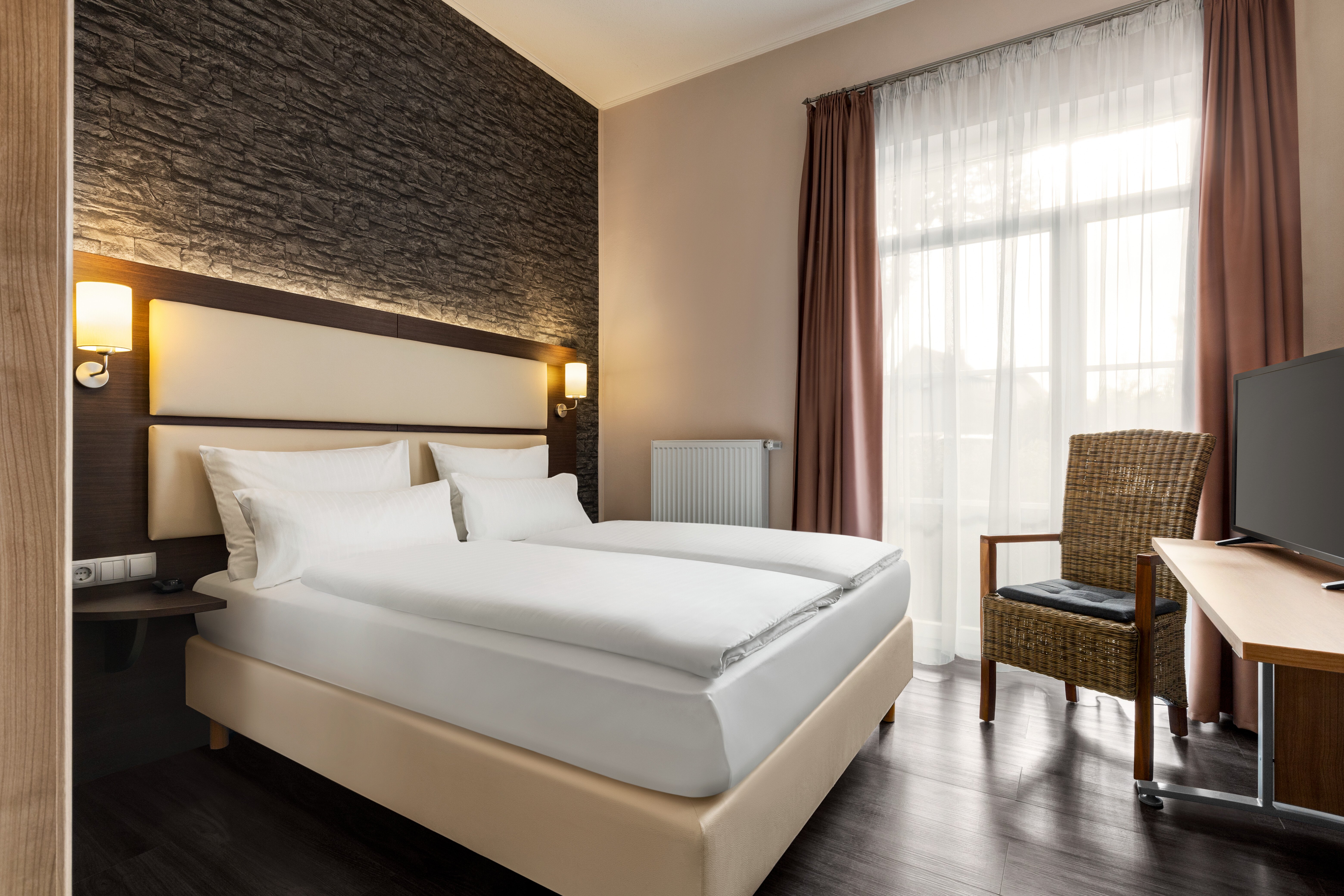 Amedia_Express_Bielefeld_Accessible_Guest_Room